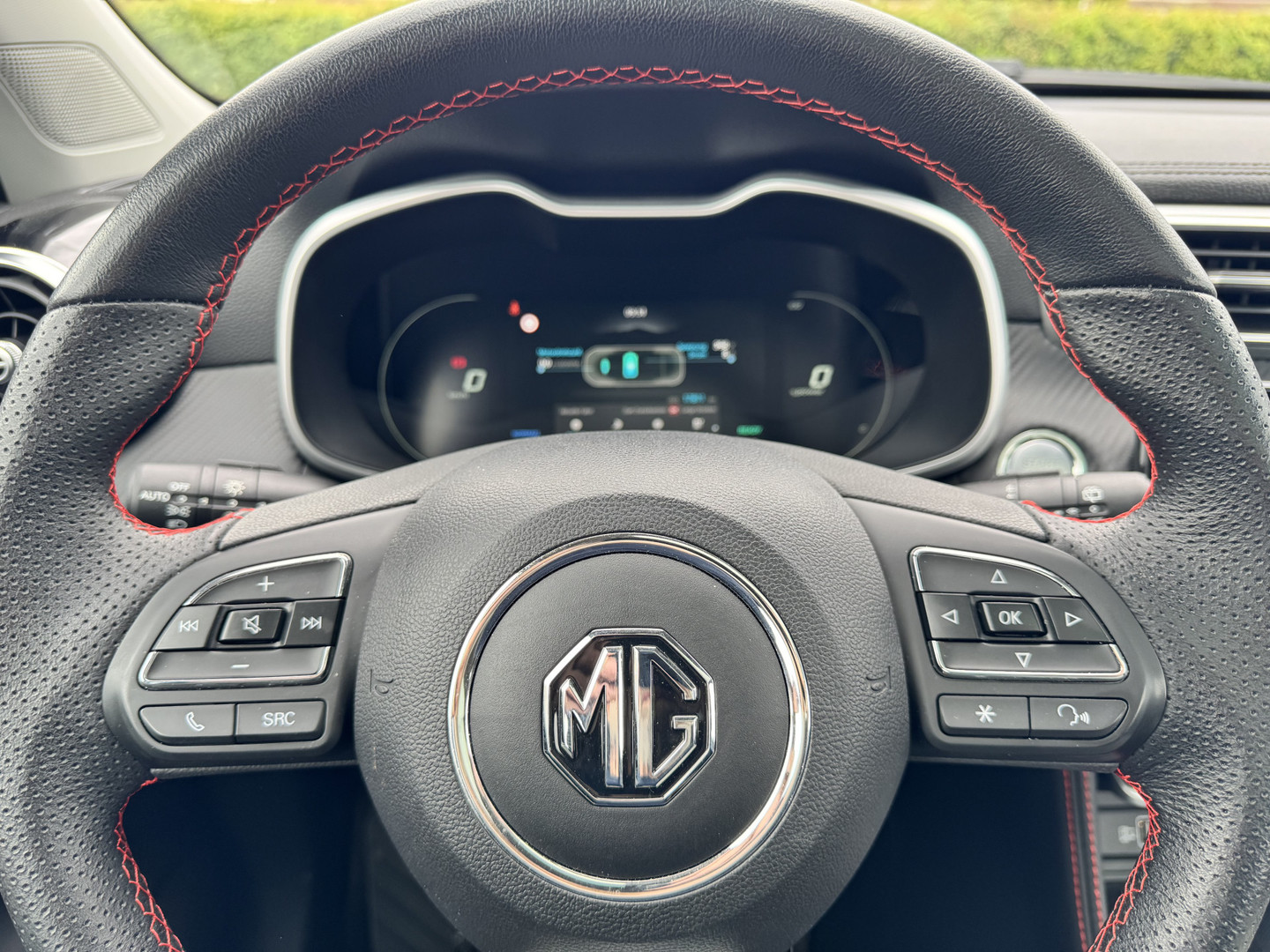 MG