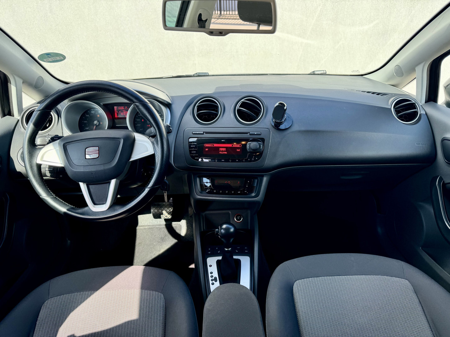 SEAT