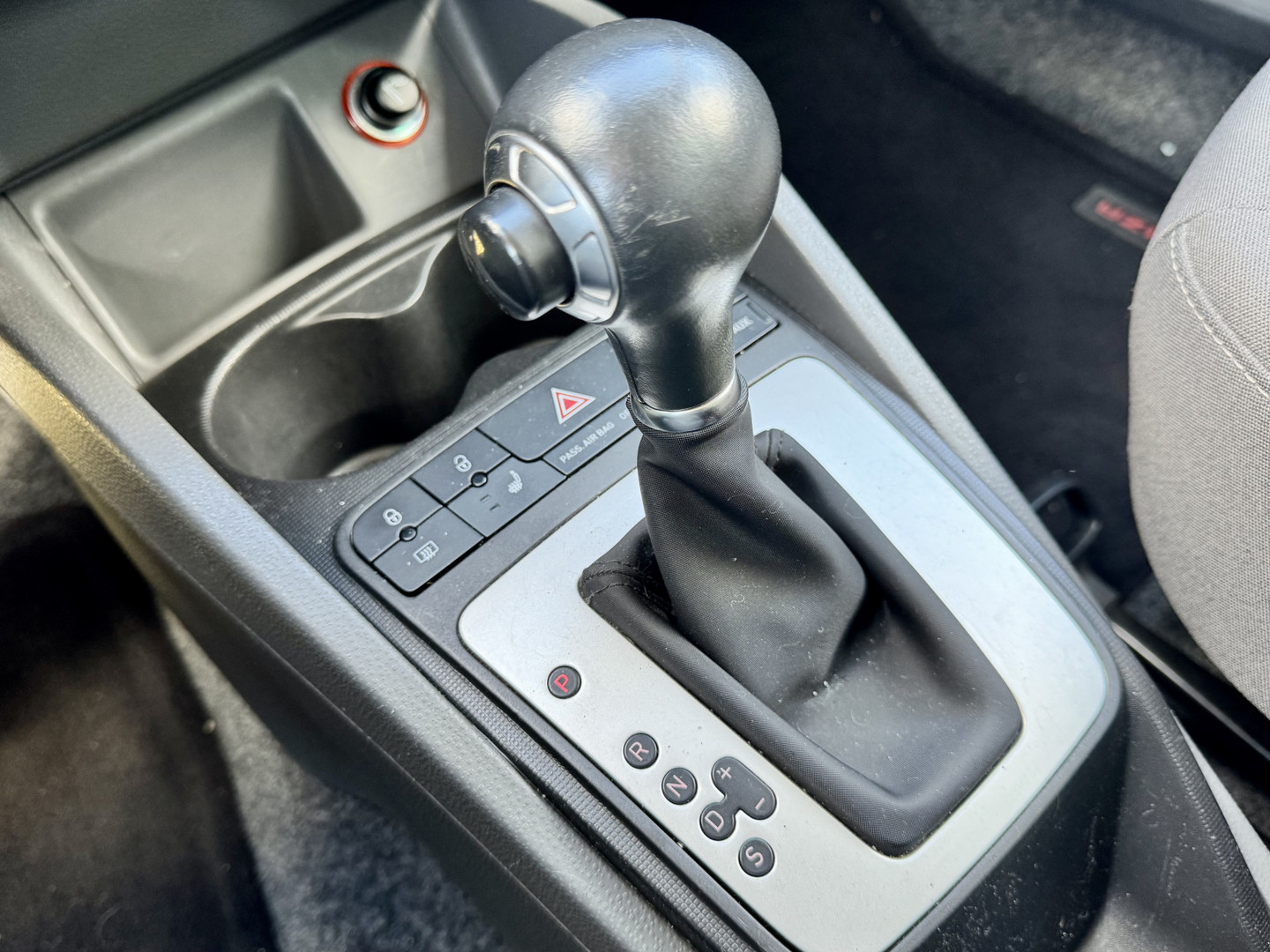 SEAT