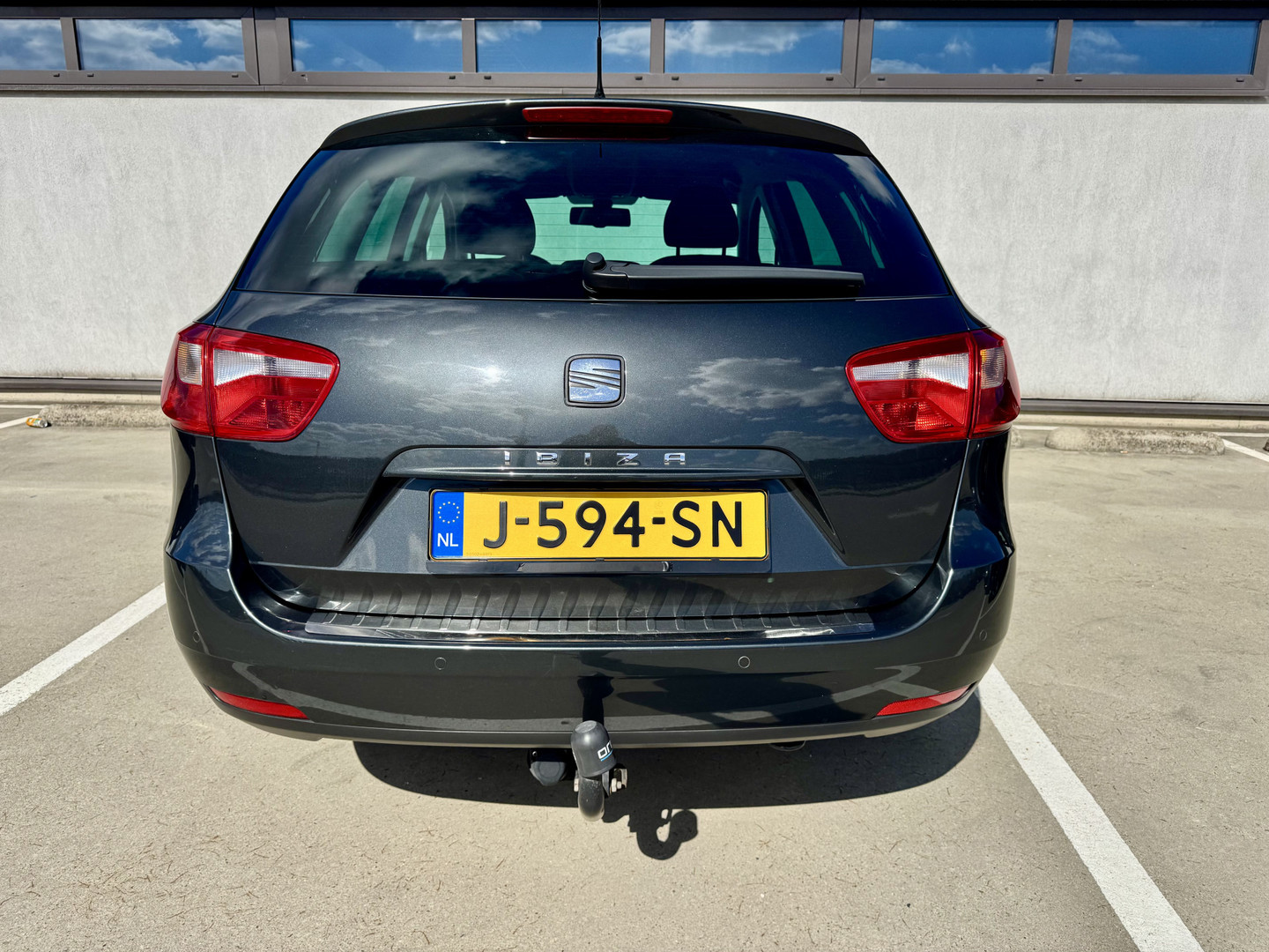SEAT