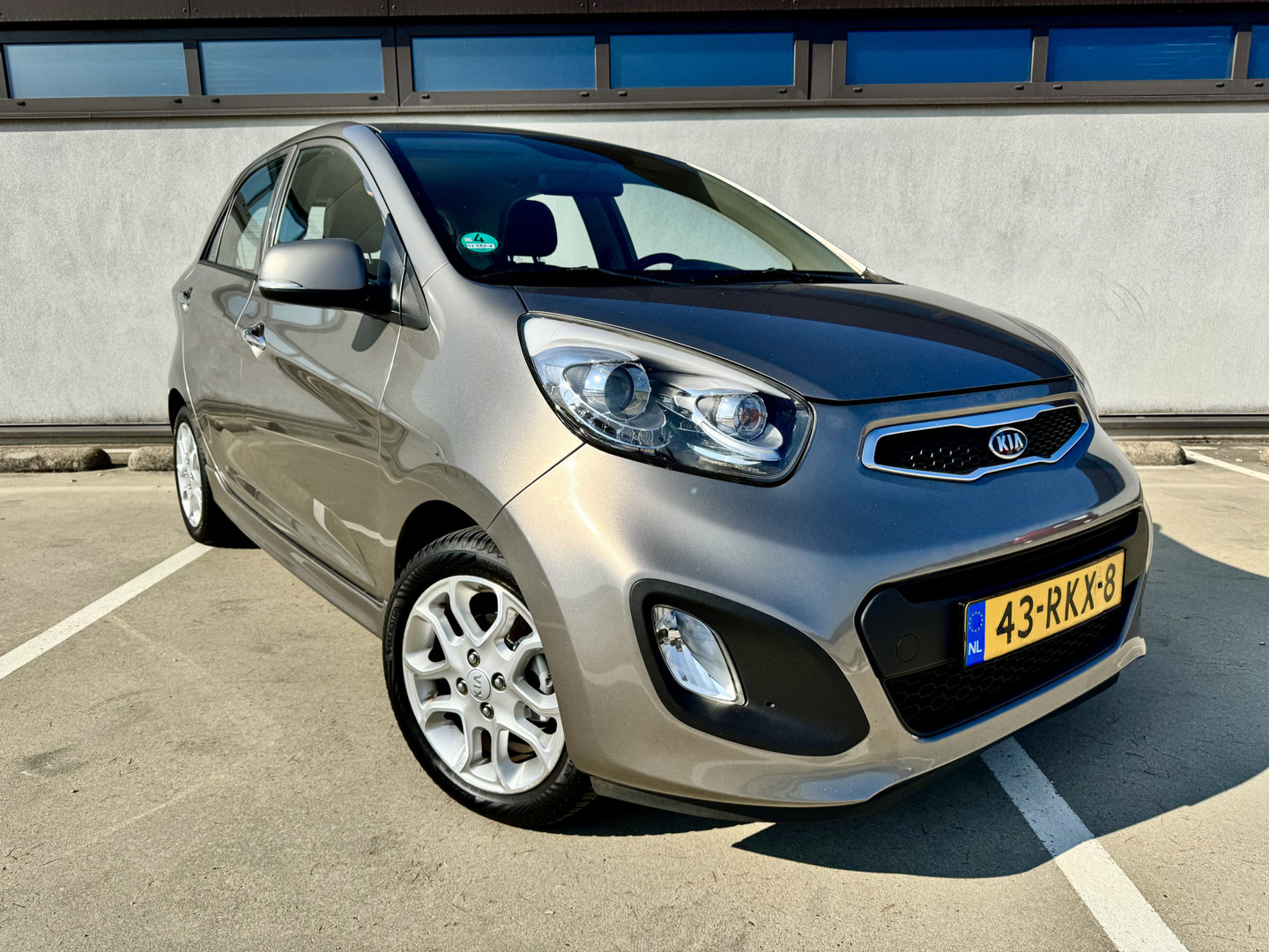 Kia
