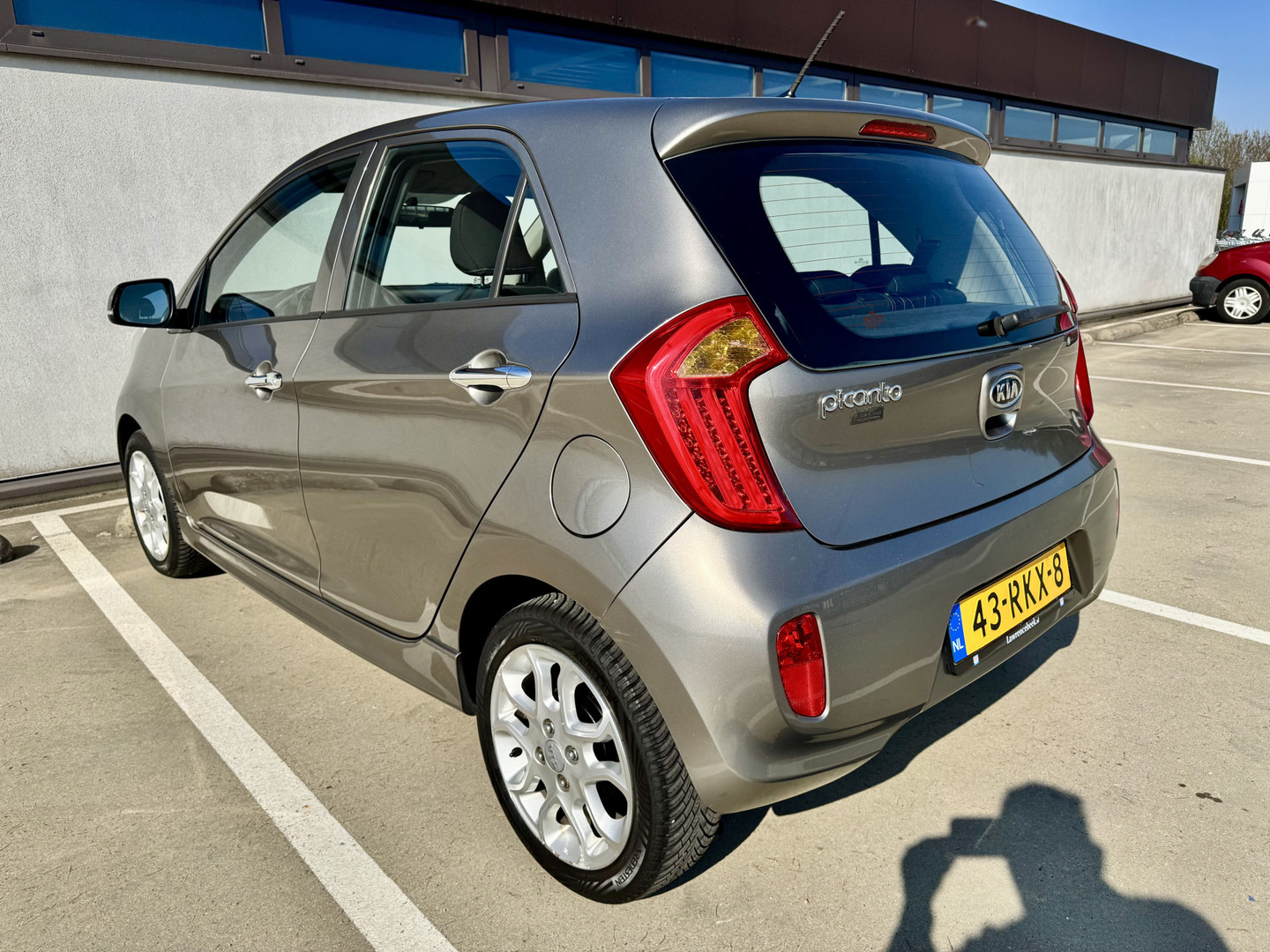 Kia