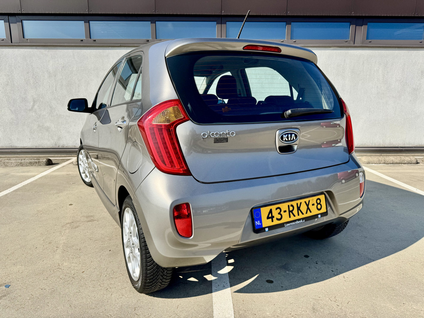 Kia