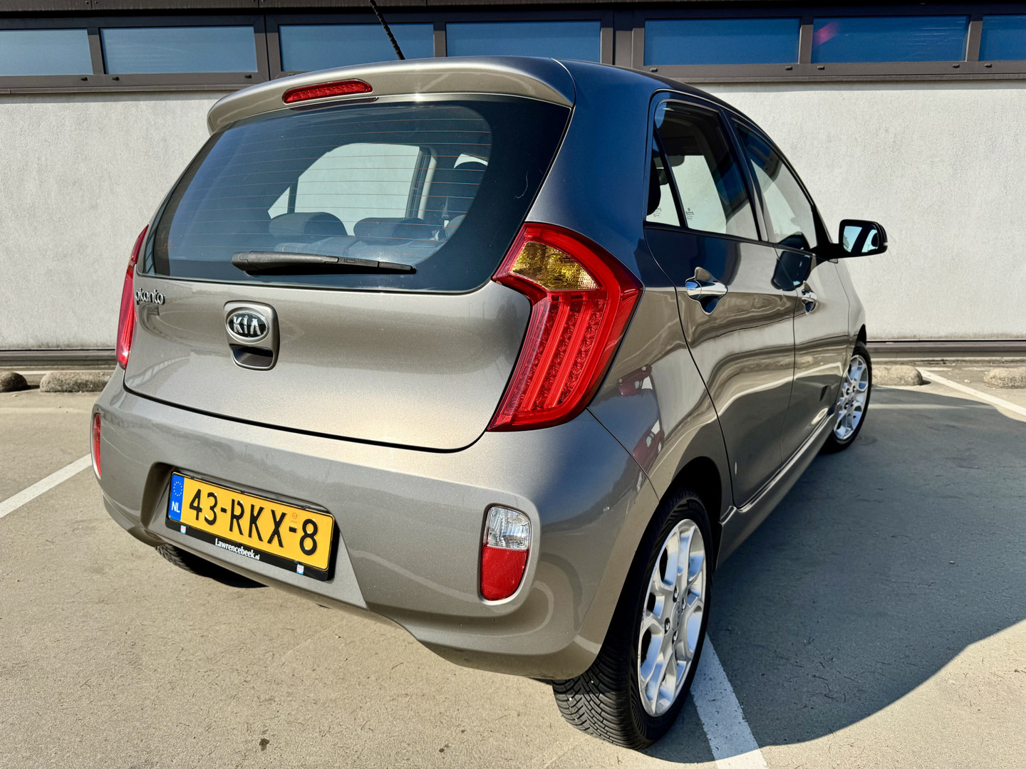 Kia