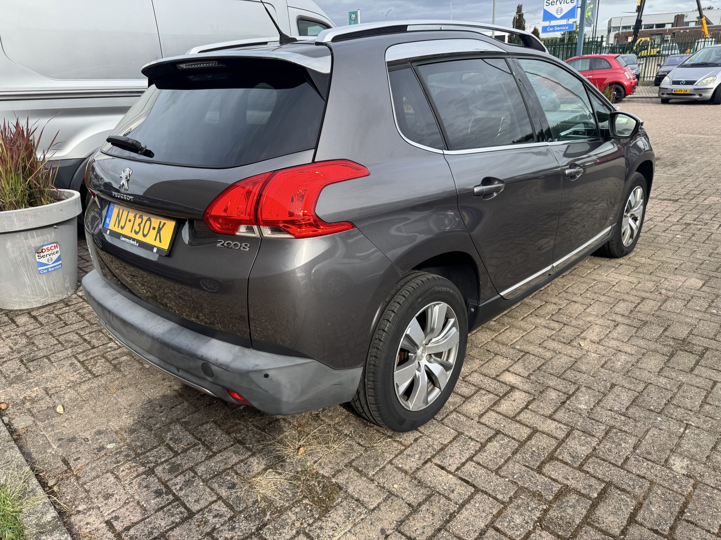Peugeot