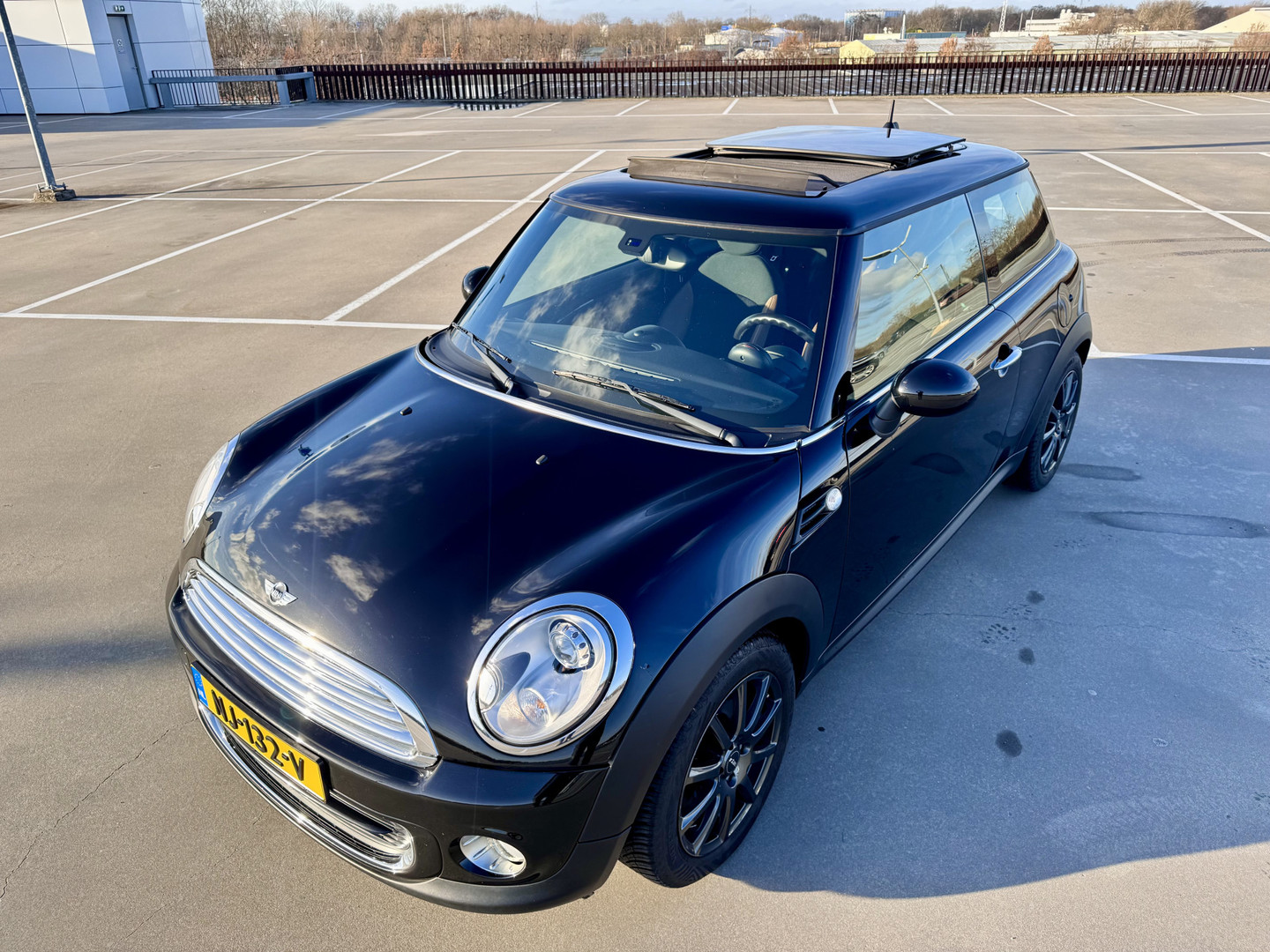 MINI