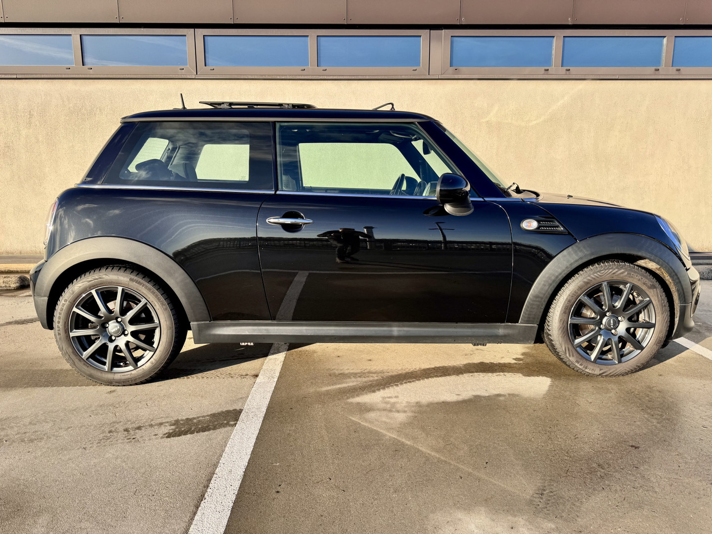 MINI