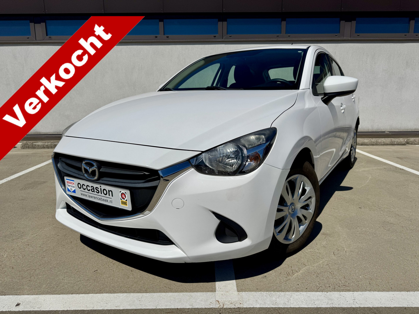 Mazda 2 1.5 Skyactiv-G S bij lawrencecarservice | Lawrence Car Service