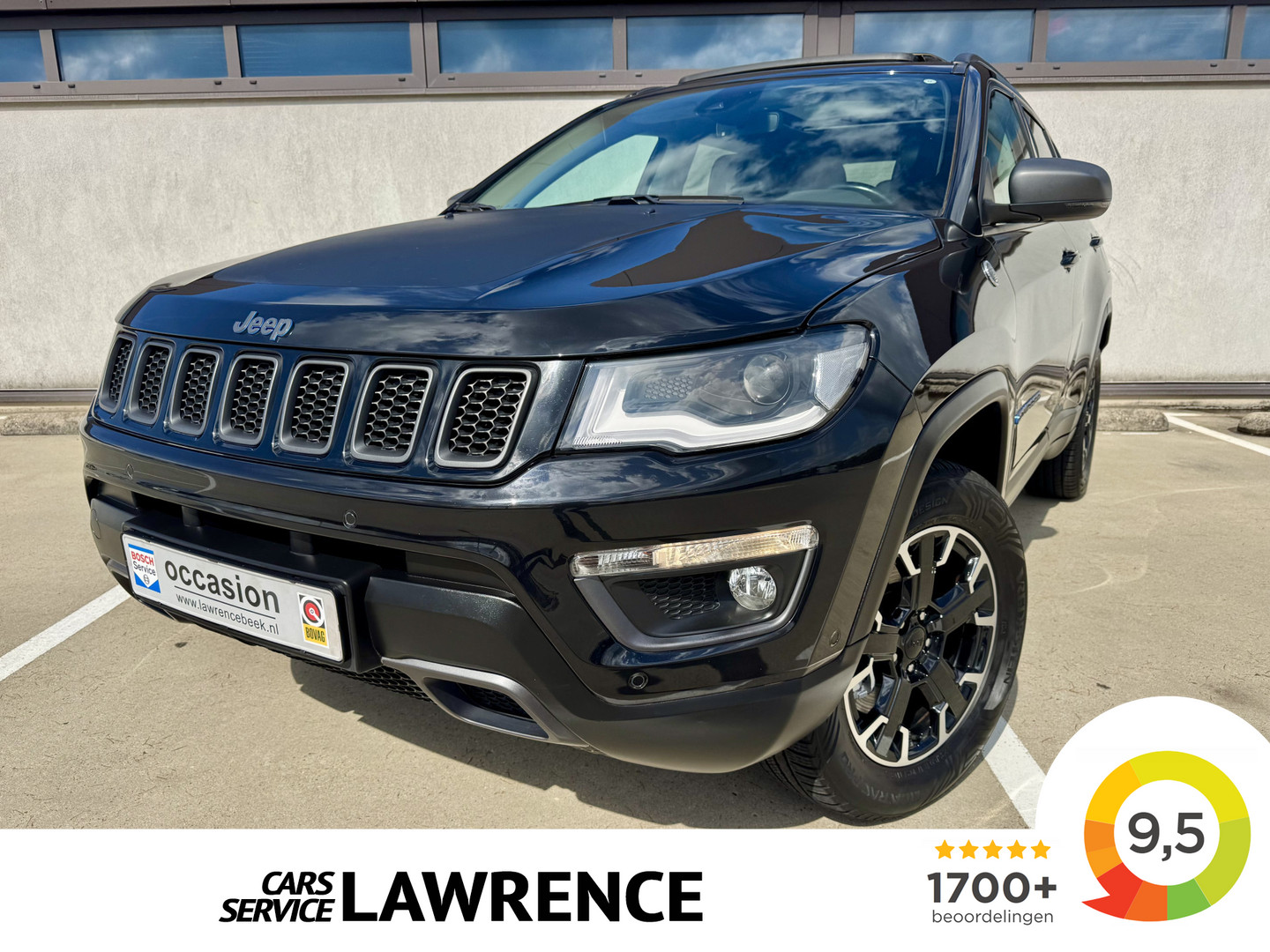 Jeep Compass 4xe 240 Plug-in Hybrid Electric Trailhawk bij lawrencecarservice | Lawrence Car Service