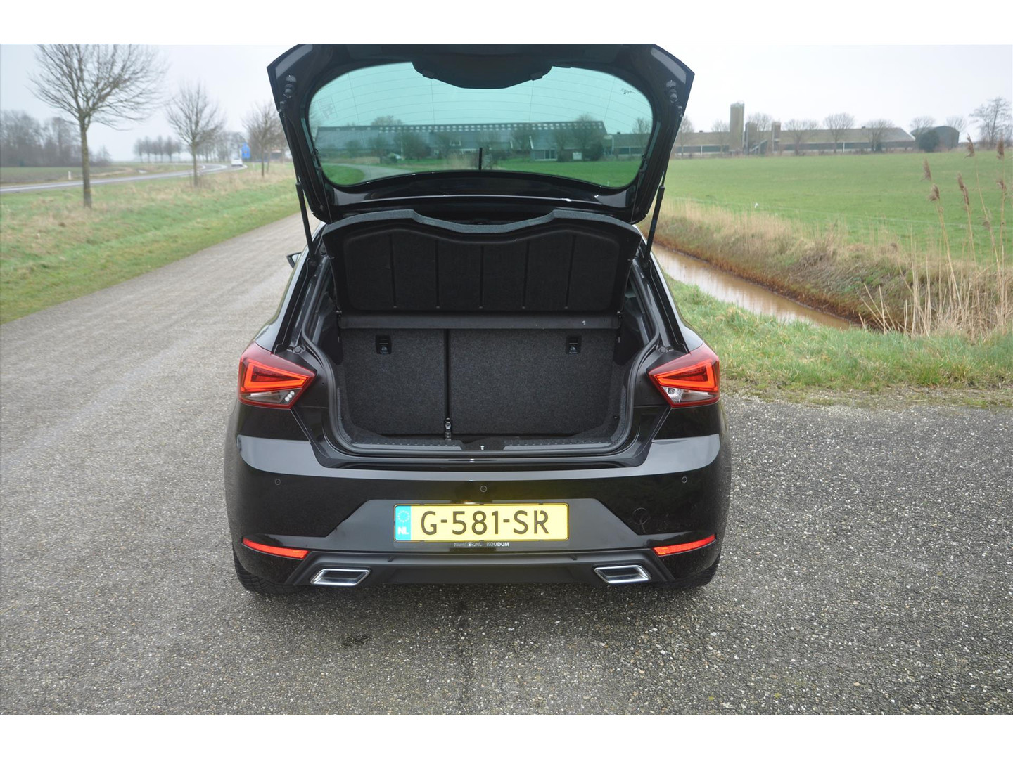 SEAT