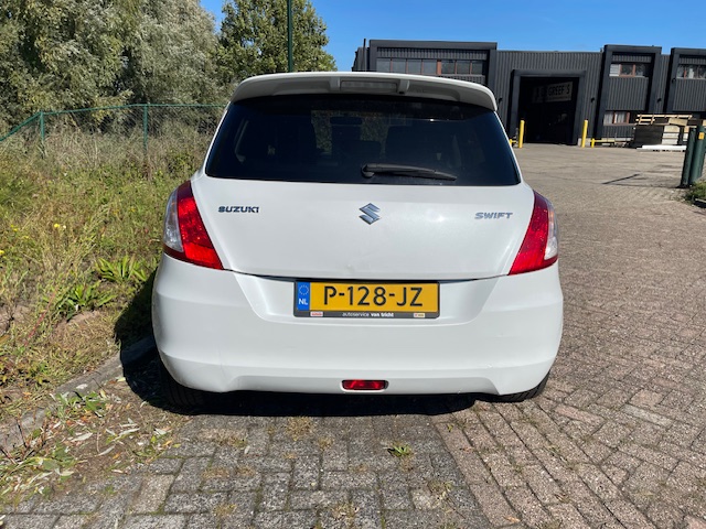 Suzuki Suzuki