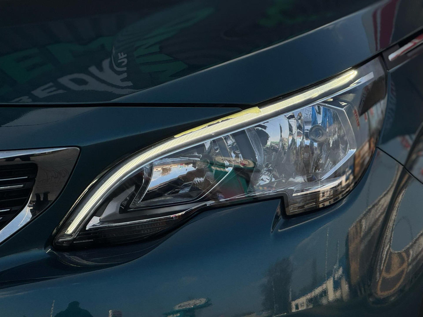 Peugeot
