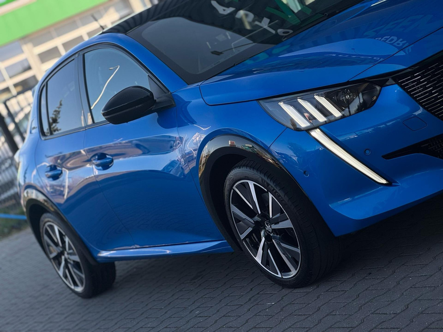 Peugeot