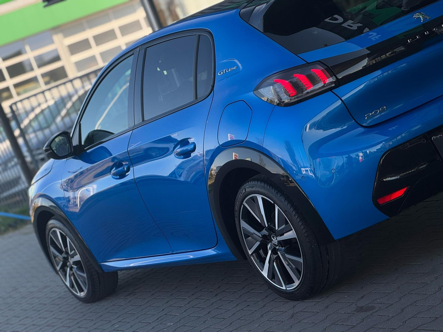 Peugeot