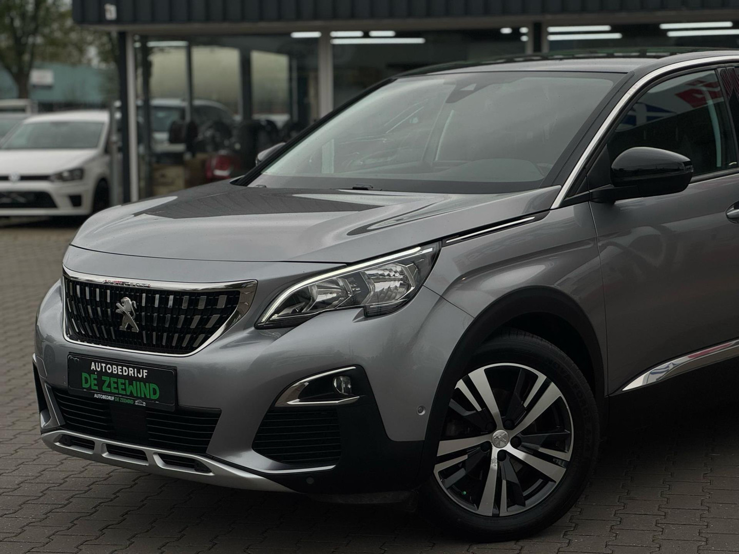 Peugeot Peugeot
