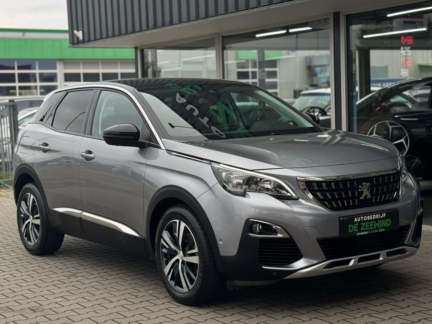 Peugeot Peugeot