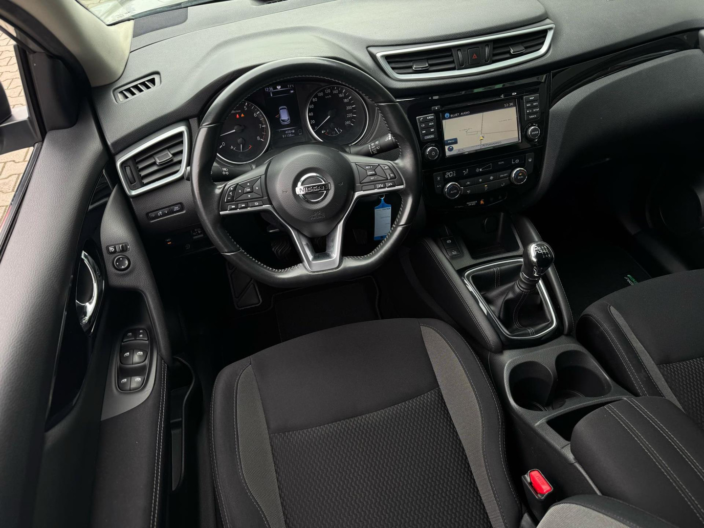 Nissan Nissan