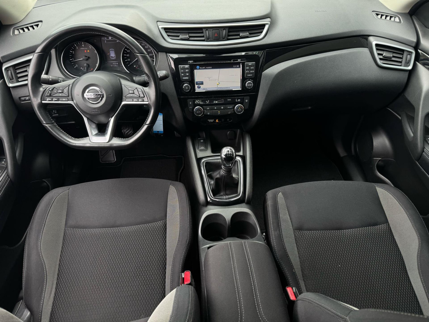 Nissan Nissan