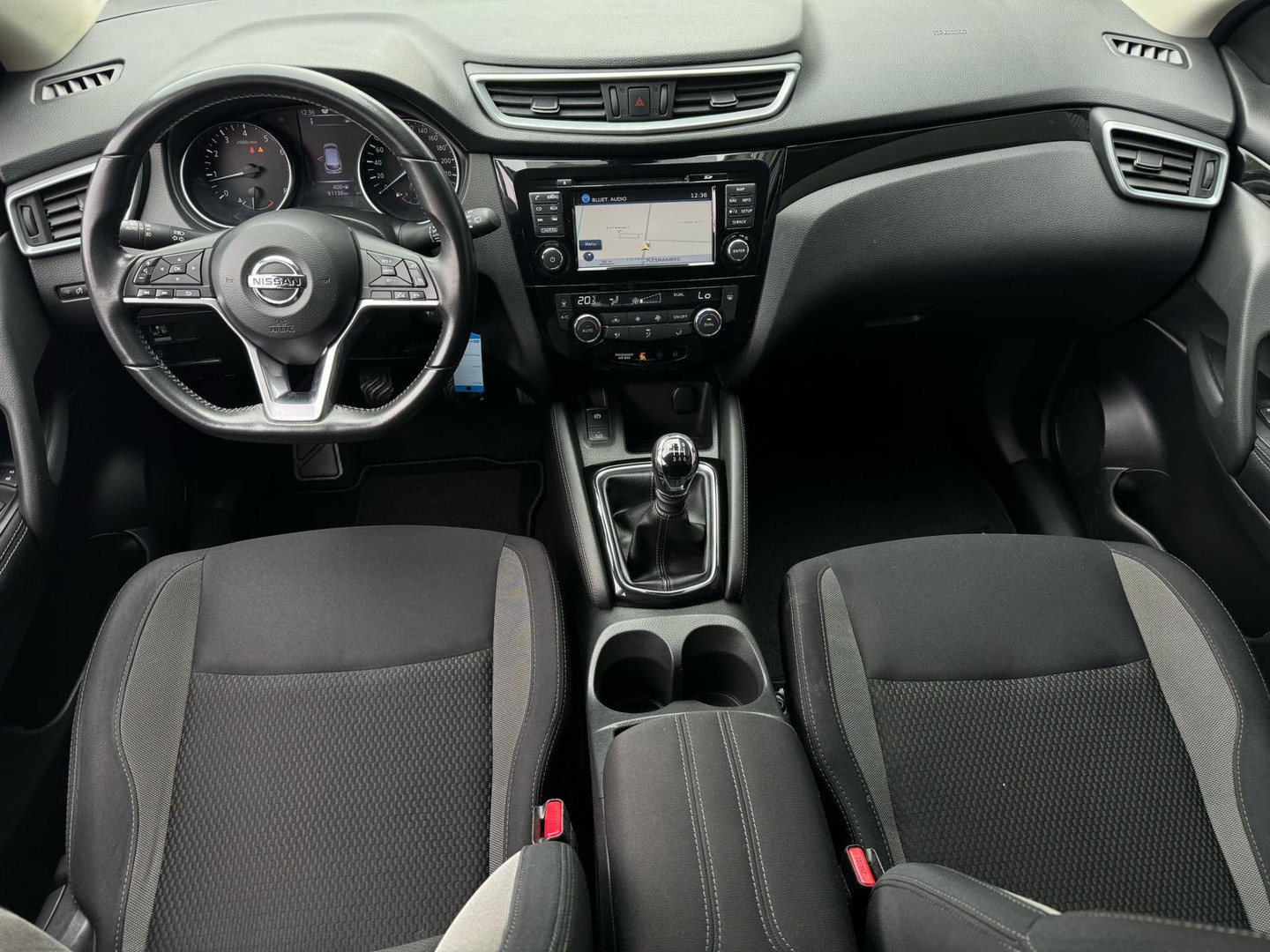 Nissan Nissan