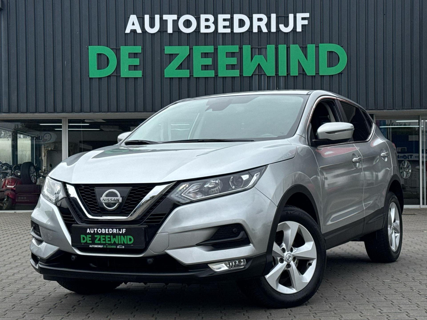 Nissan Nissan