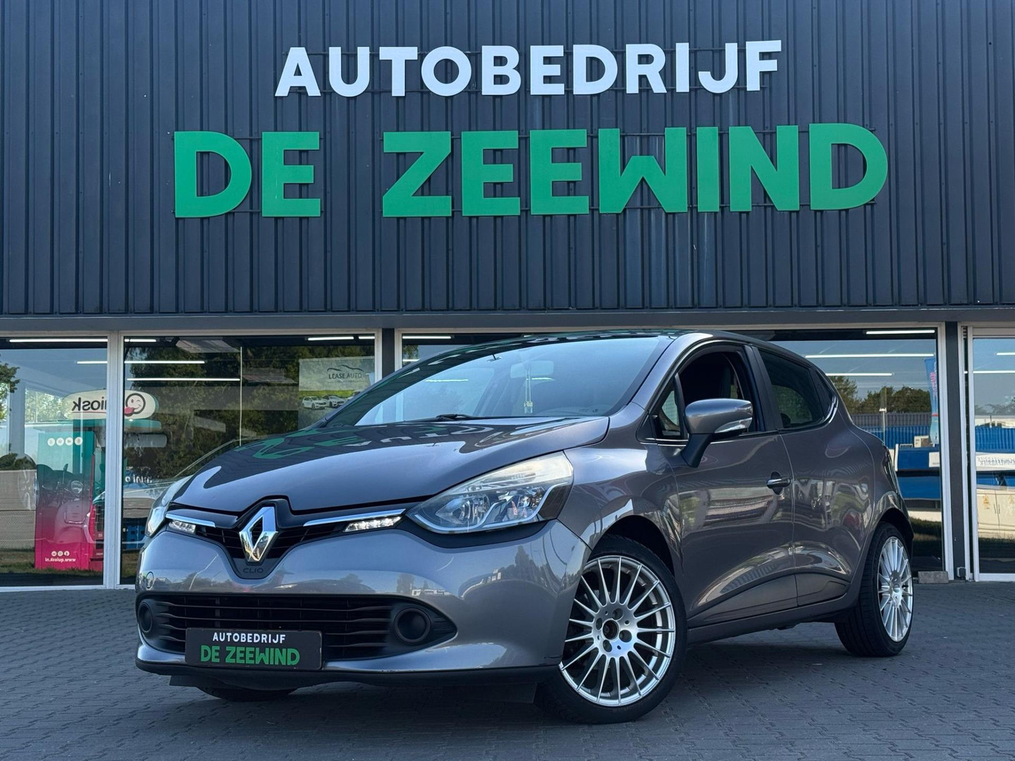 Renault Renault