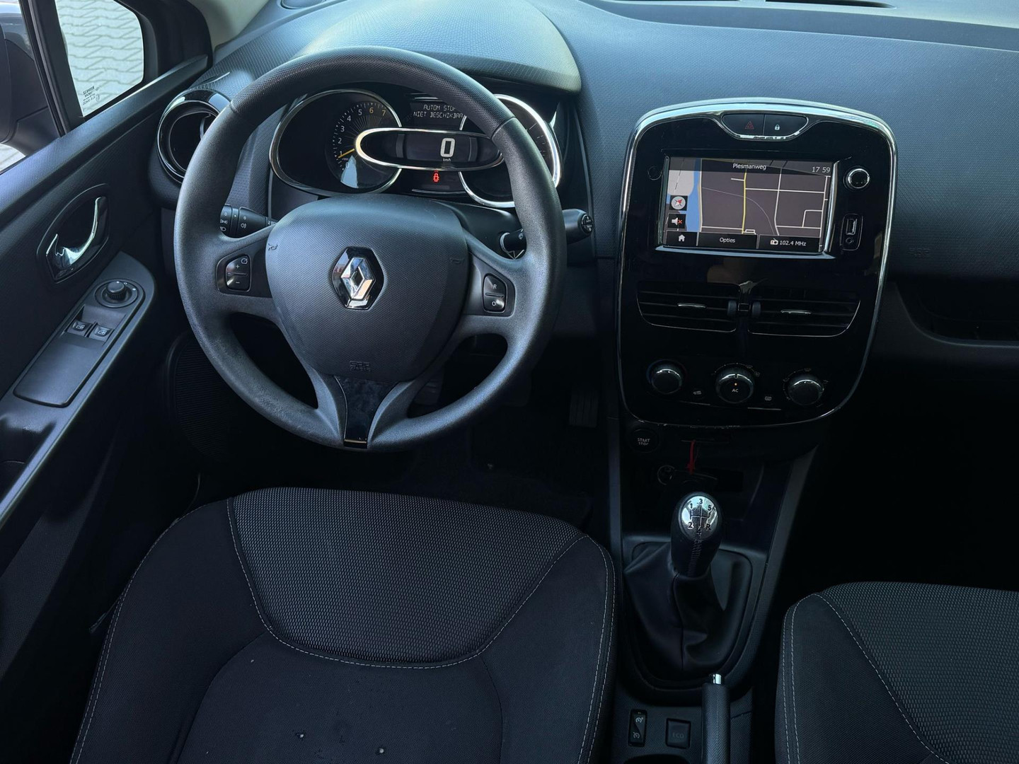 Renault Renault