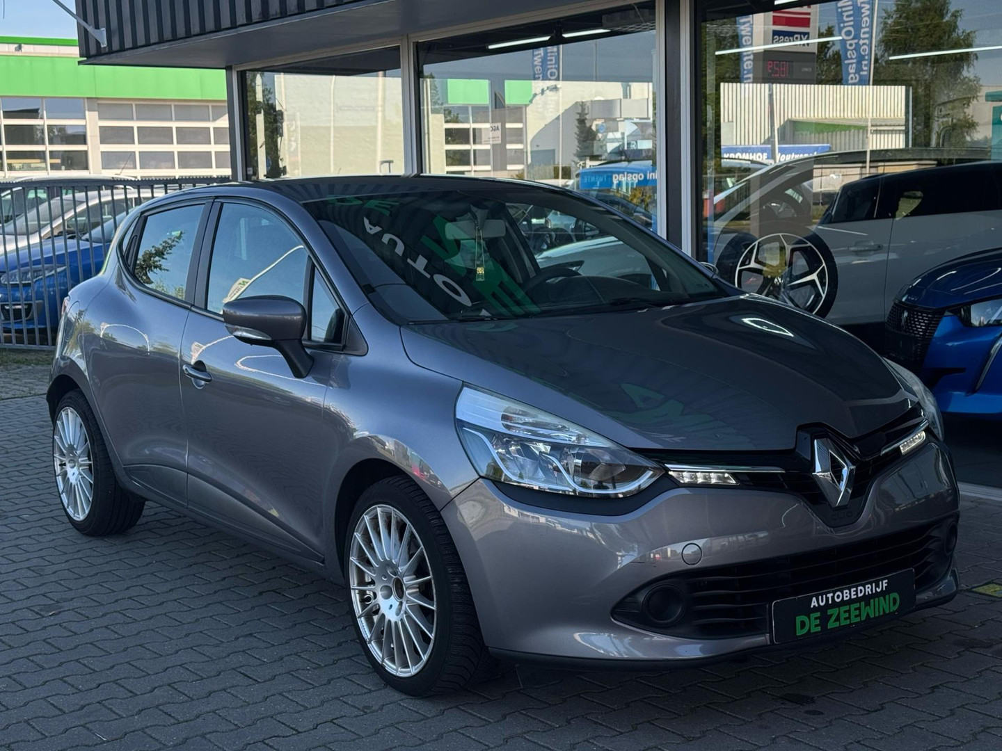 Renault Renault