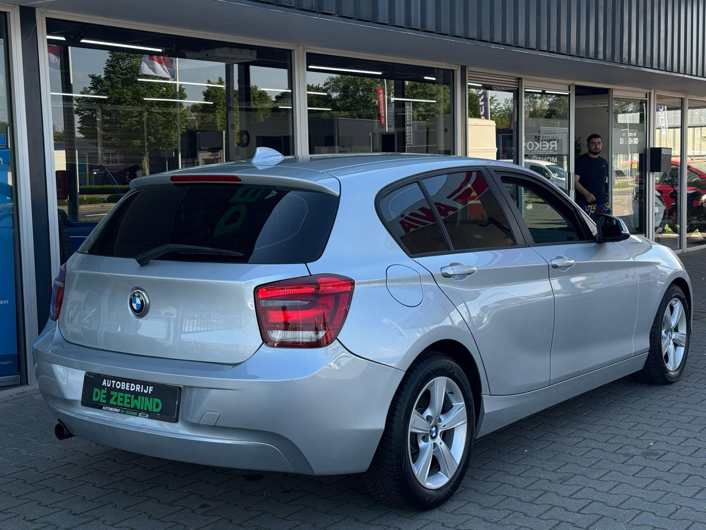 BMW BMW