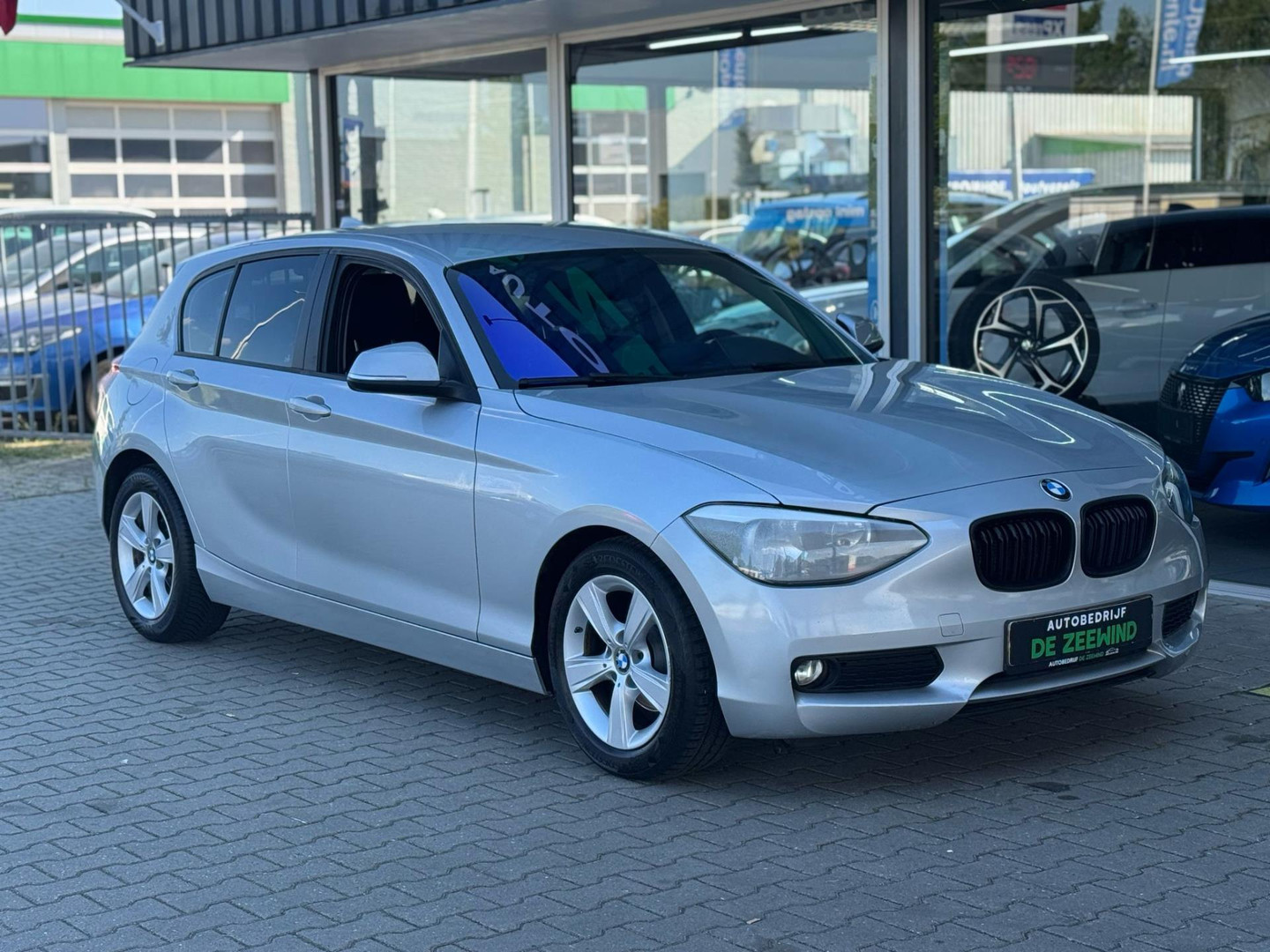 BMW BMW