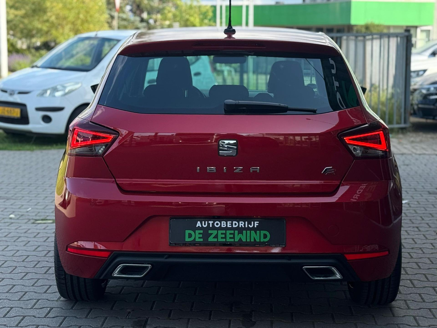 SEAT SEAT