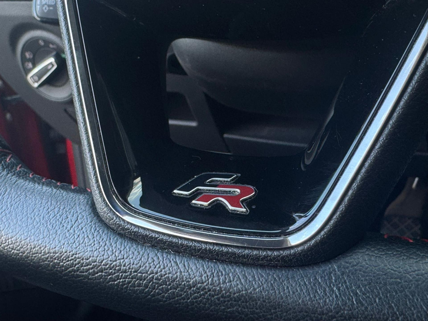 SEAT SEAT