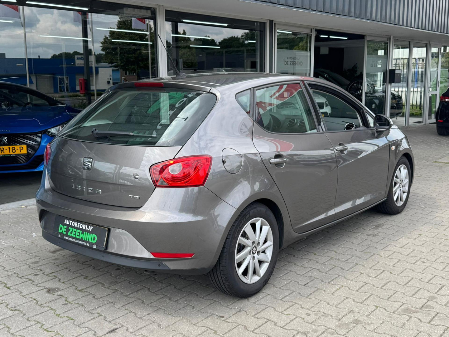 SEAT