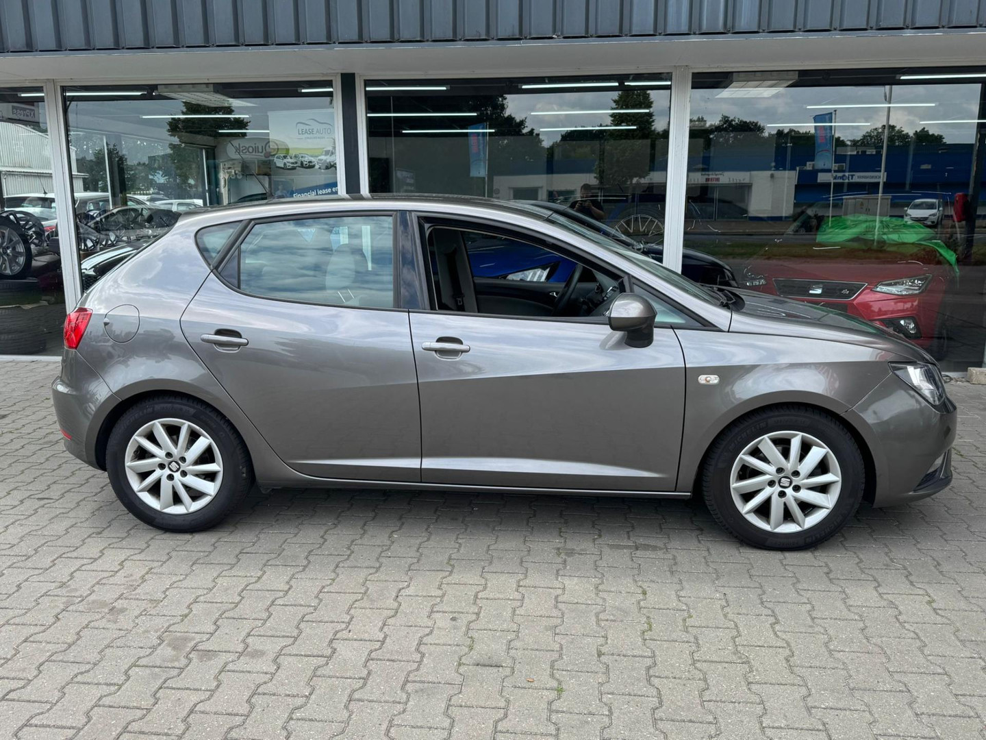 SEAT