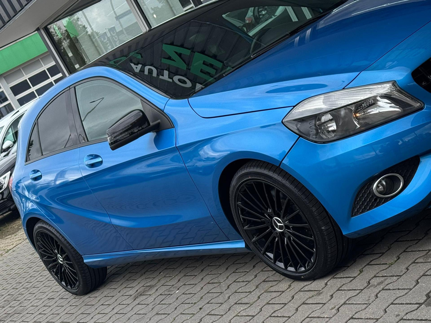 Mercedes-Benz