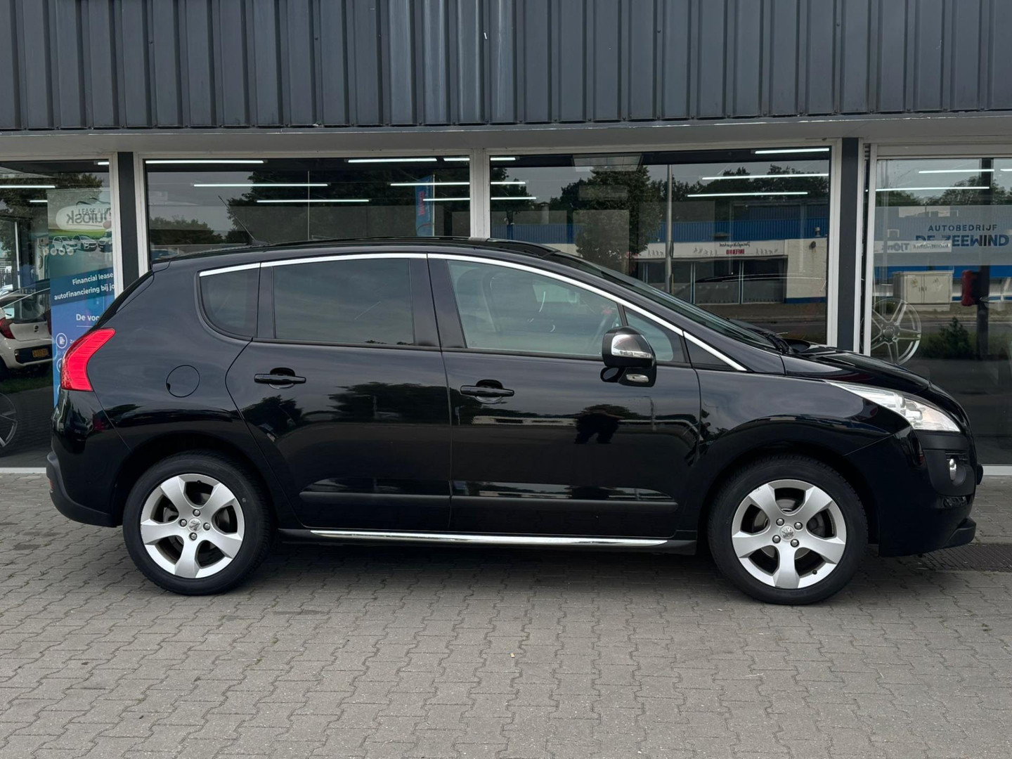Peugeot
