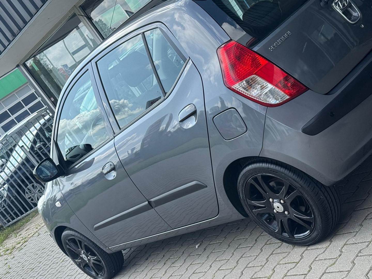 Hyundai Hyundai