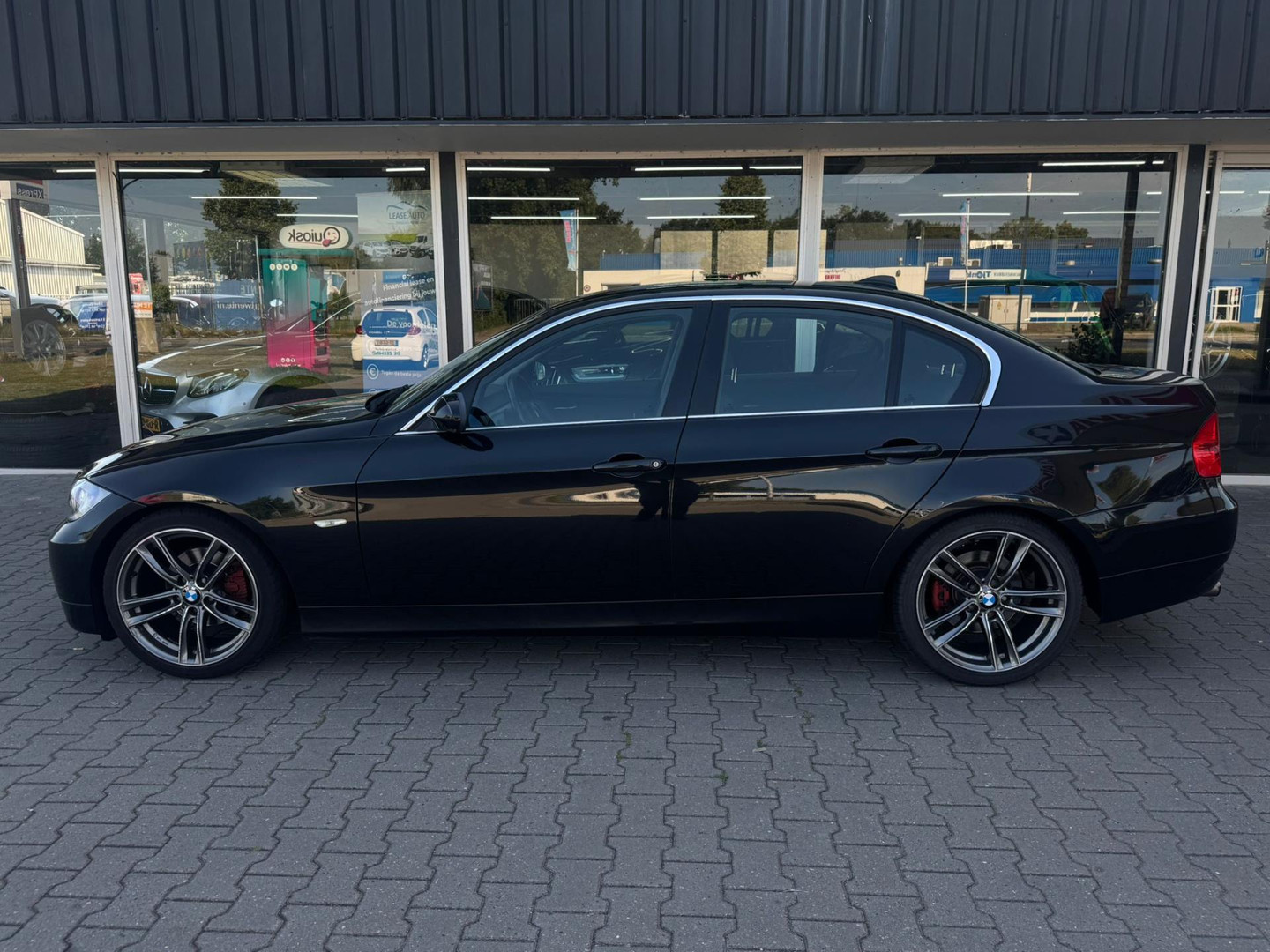 BMW