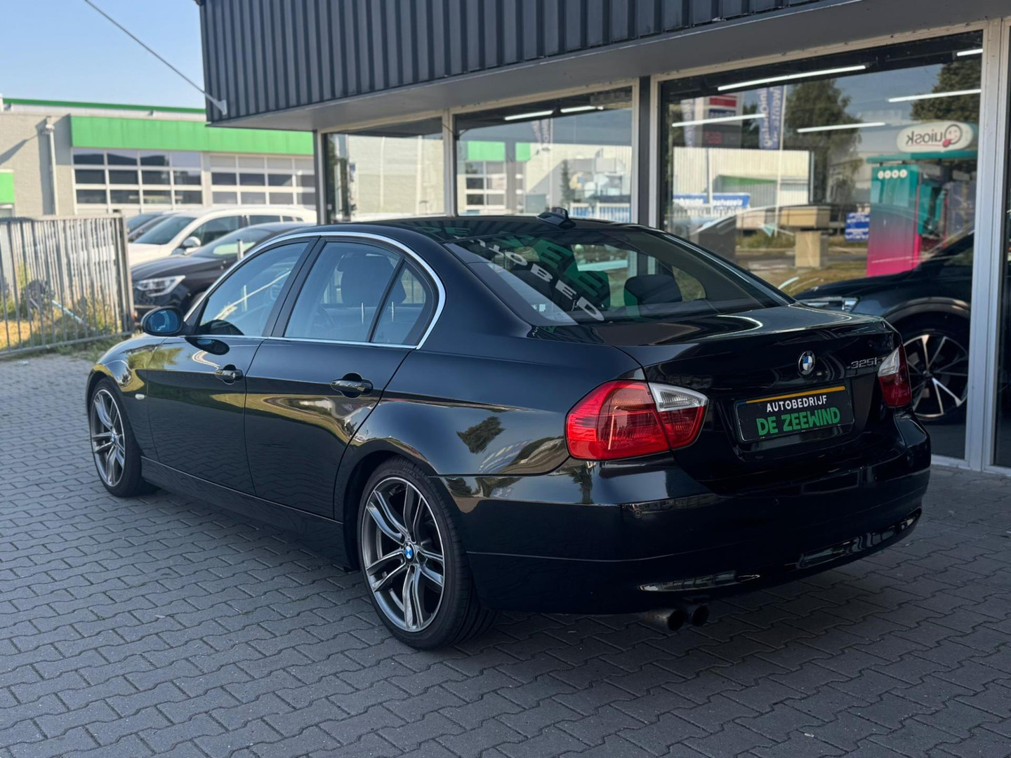 BMW