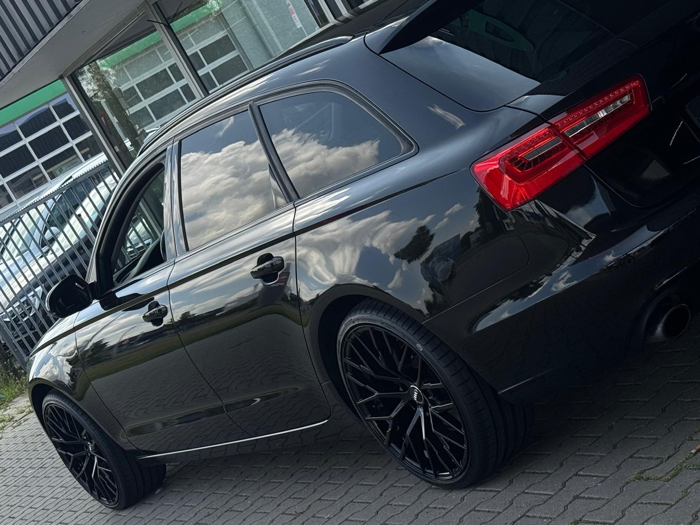Audi