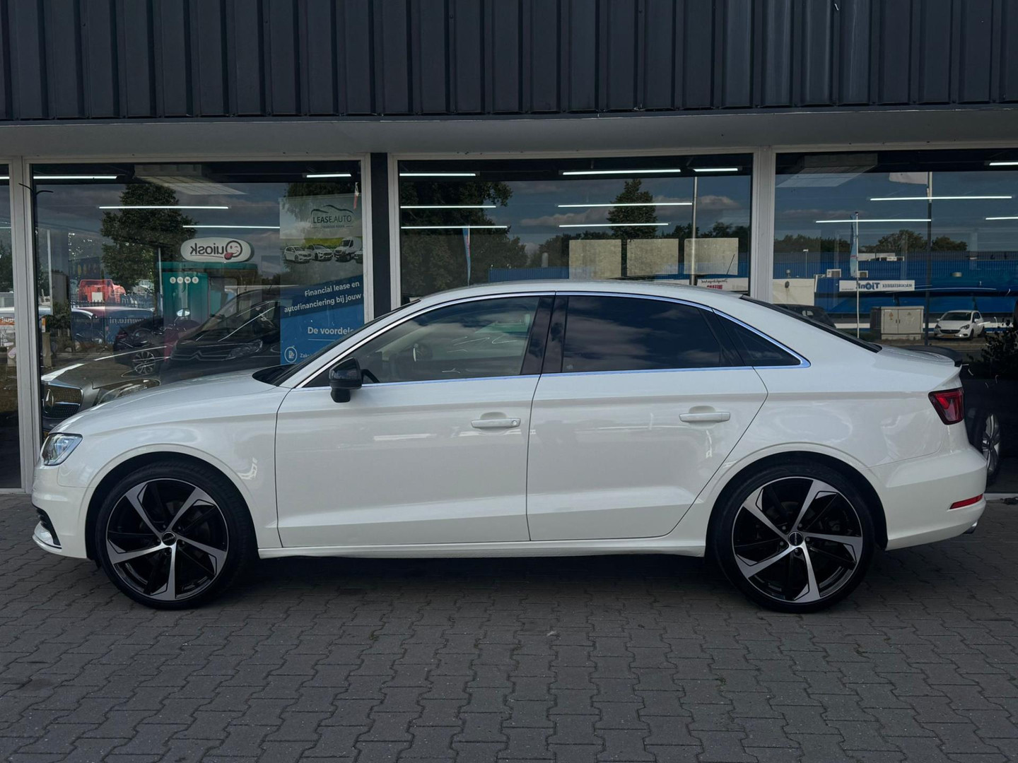 Audi