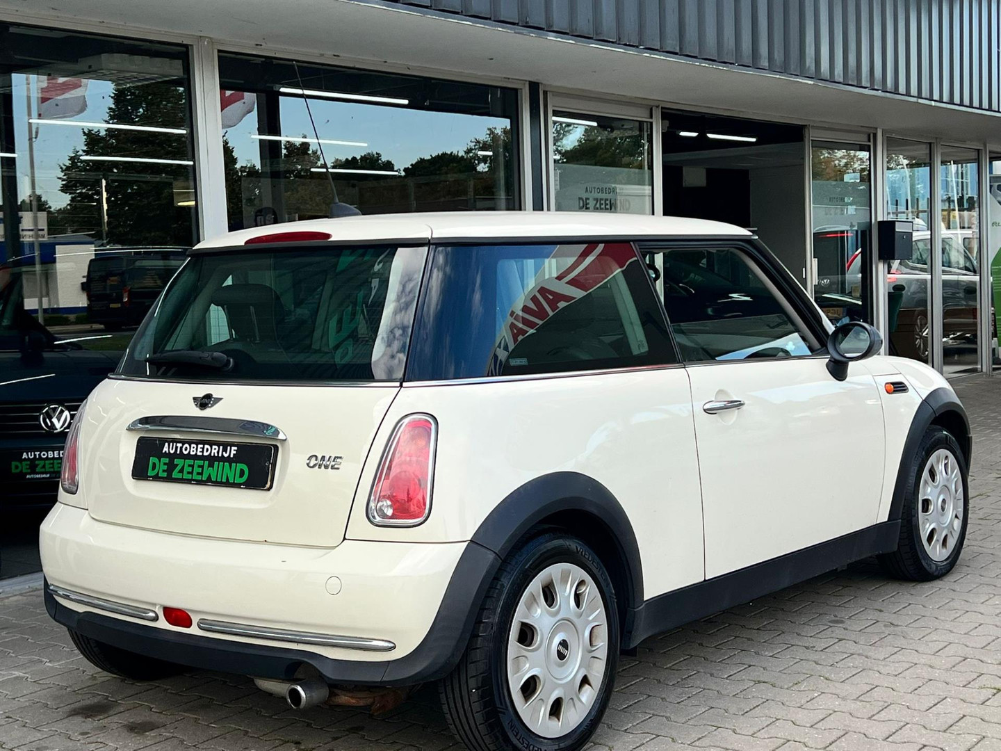MINI MINI