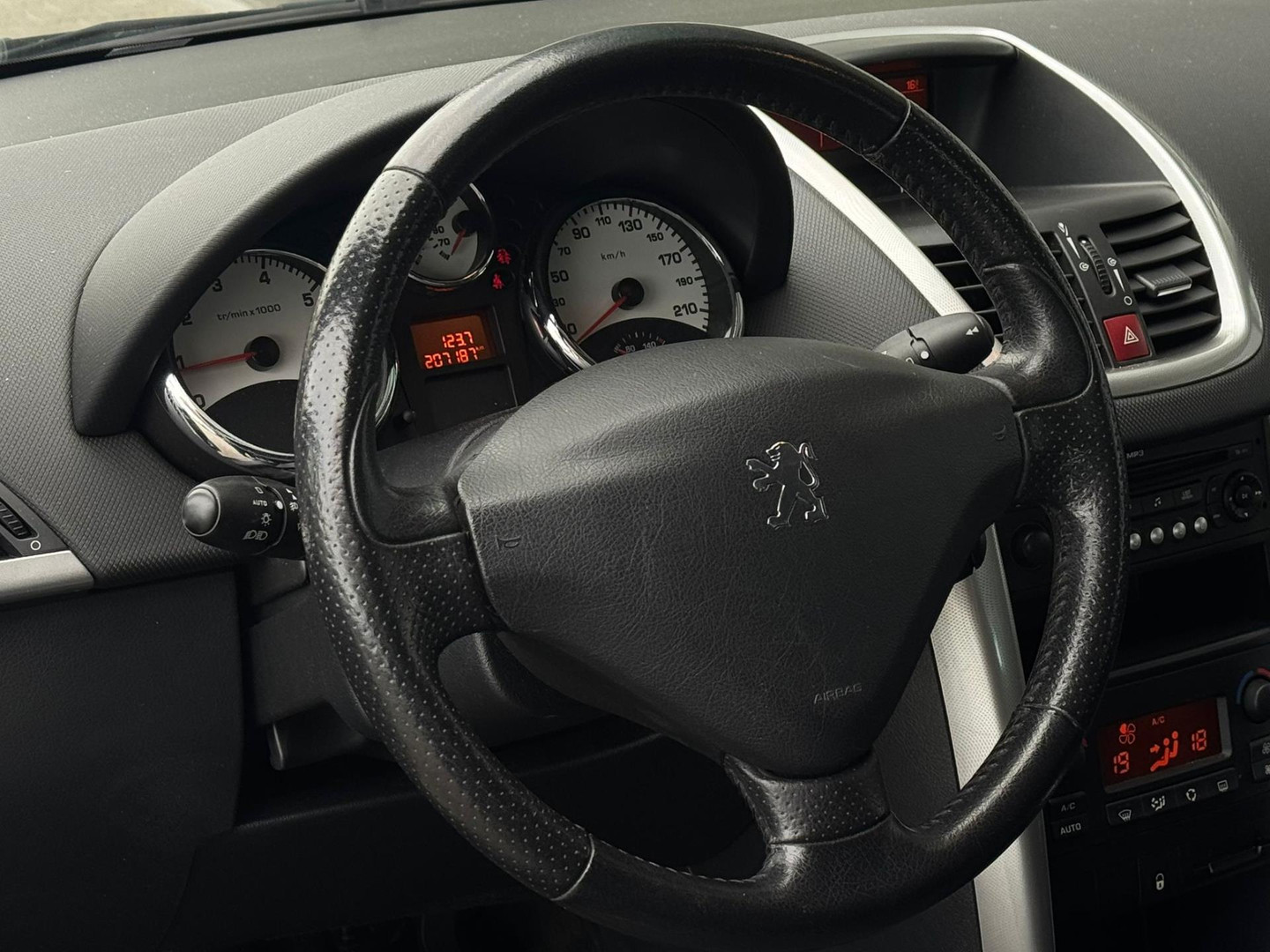 Peugeot