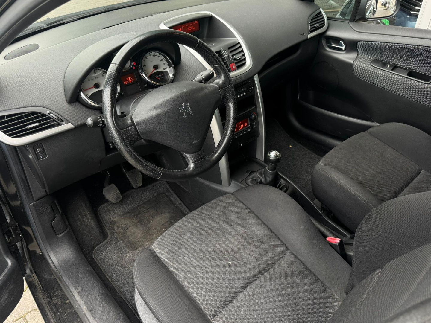 Peugeot