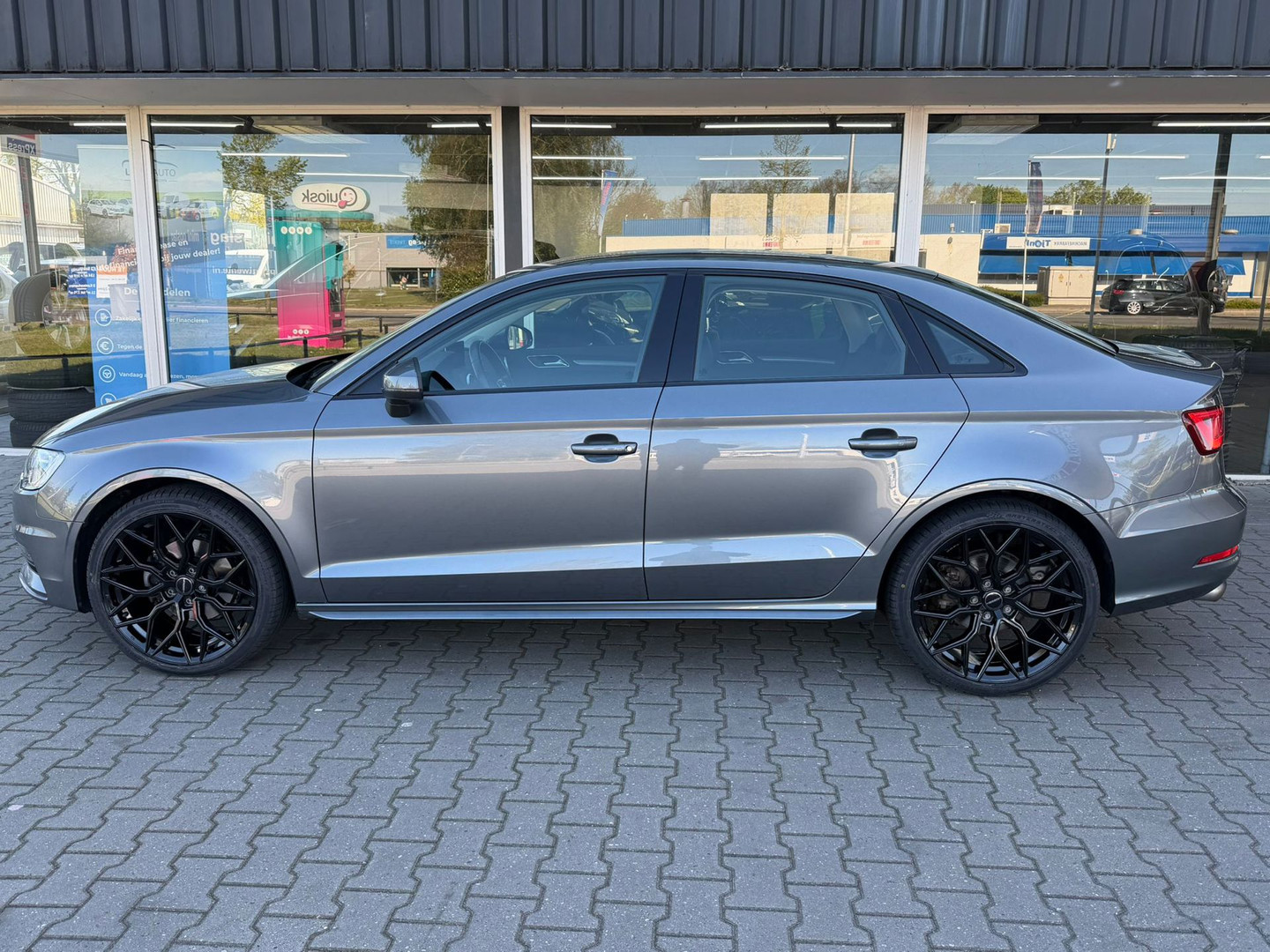 Audi