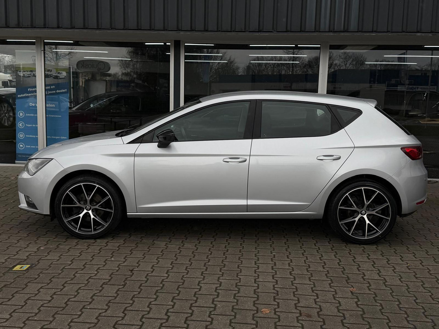 SEAT