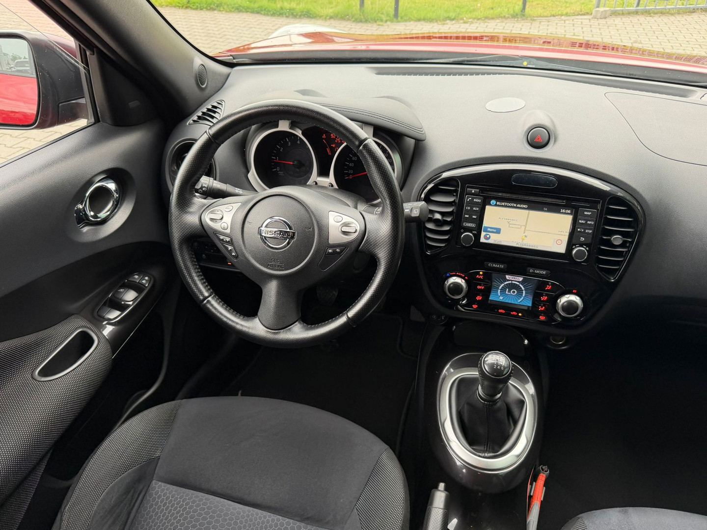 Nissan Nissan