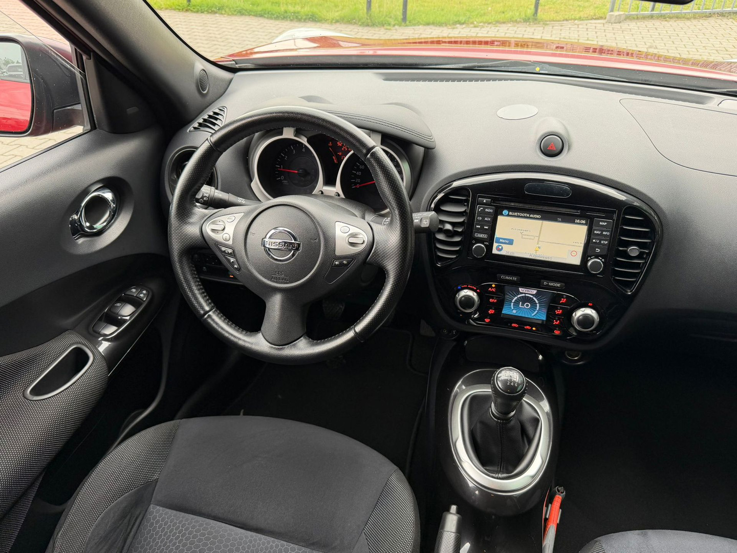 Nissan Nissan