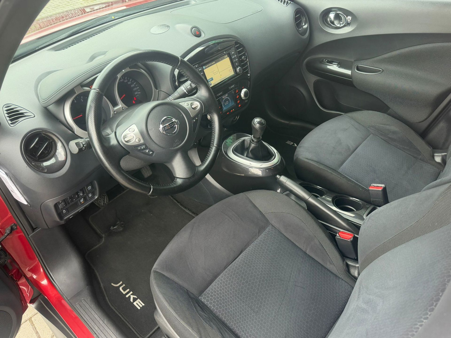 Nissan Nissan