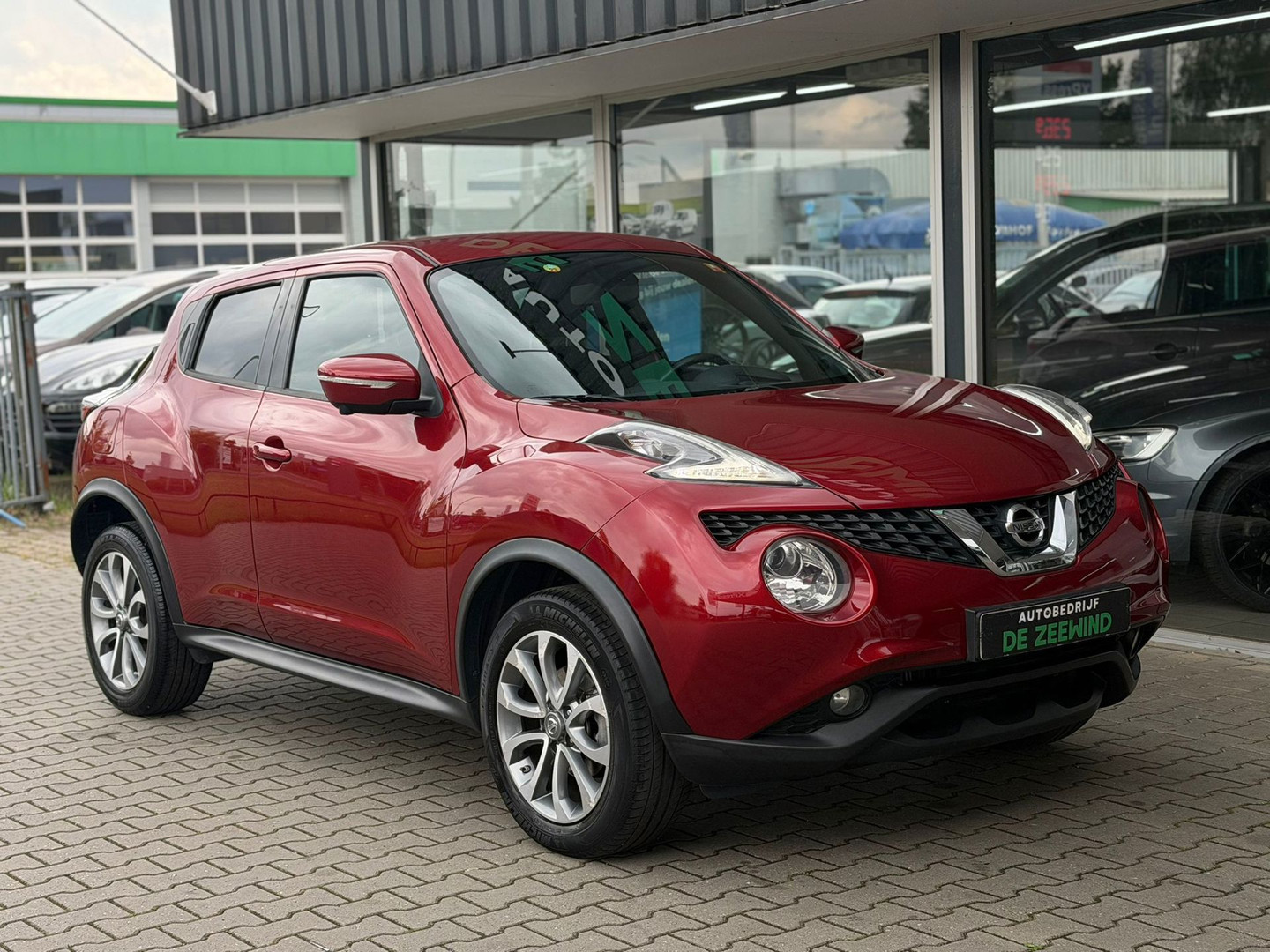 Nissan Nissan