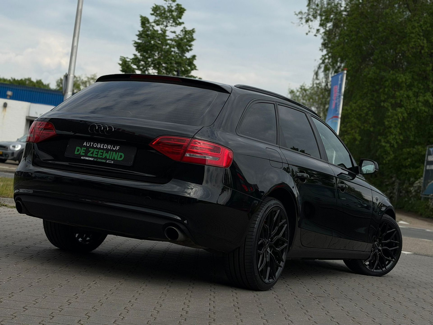 Audi